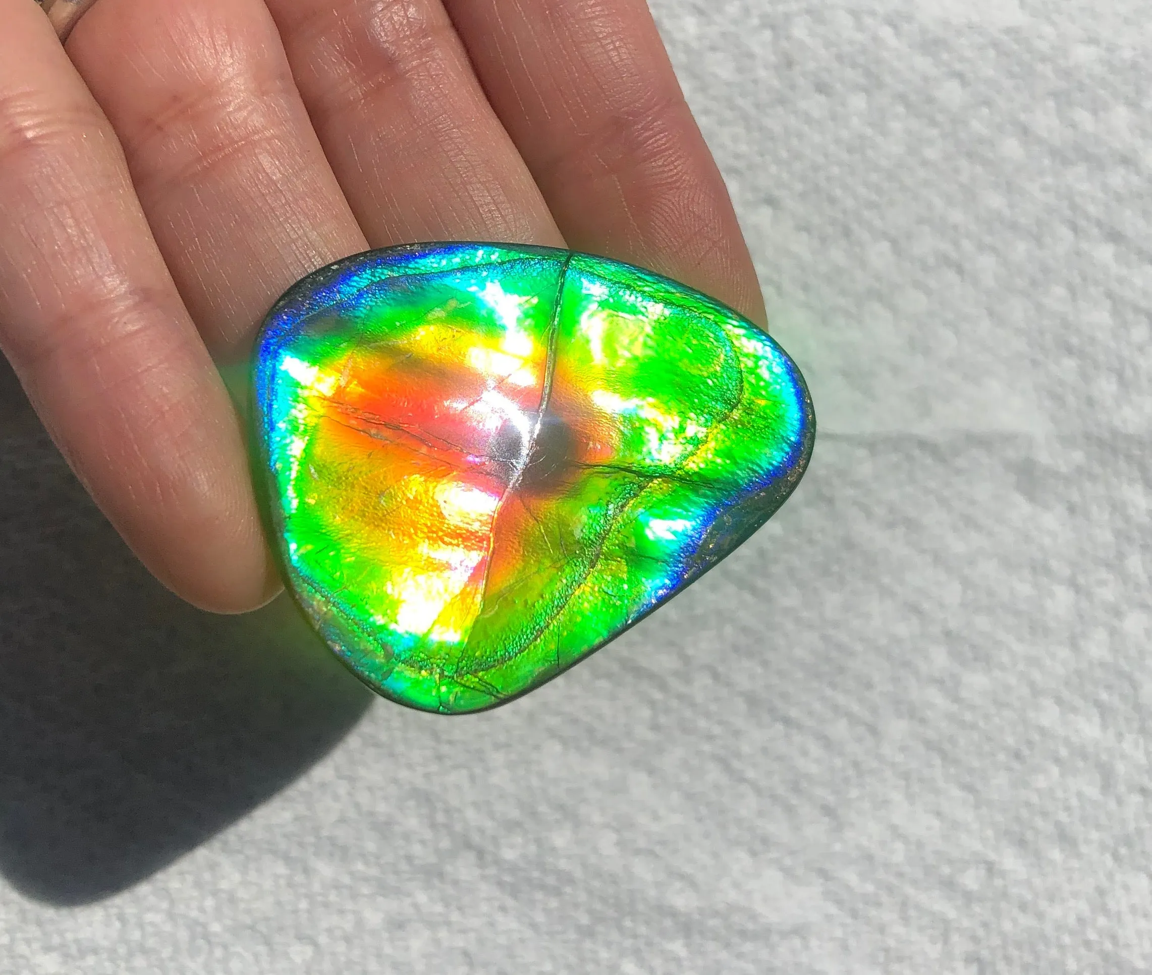 45x35 mm  Natural  Free Form . FFN 370  Ammolite  Free Shipping! ナチュラル　ルース　アンモライト 送料無料！