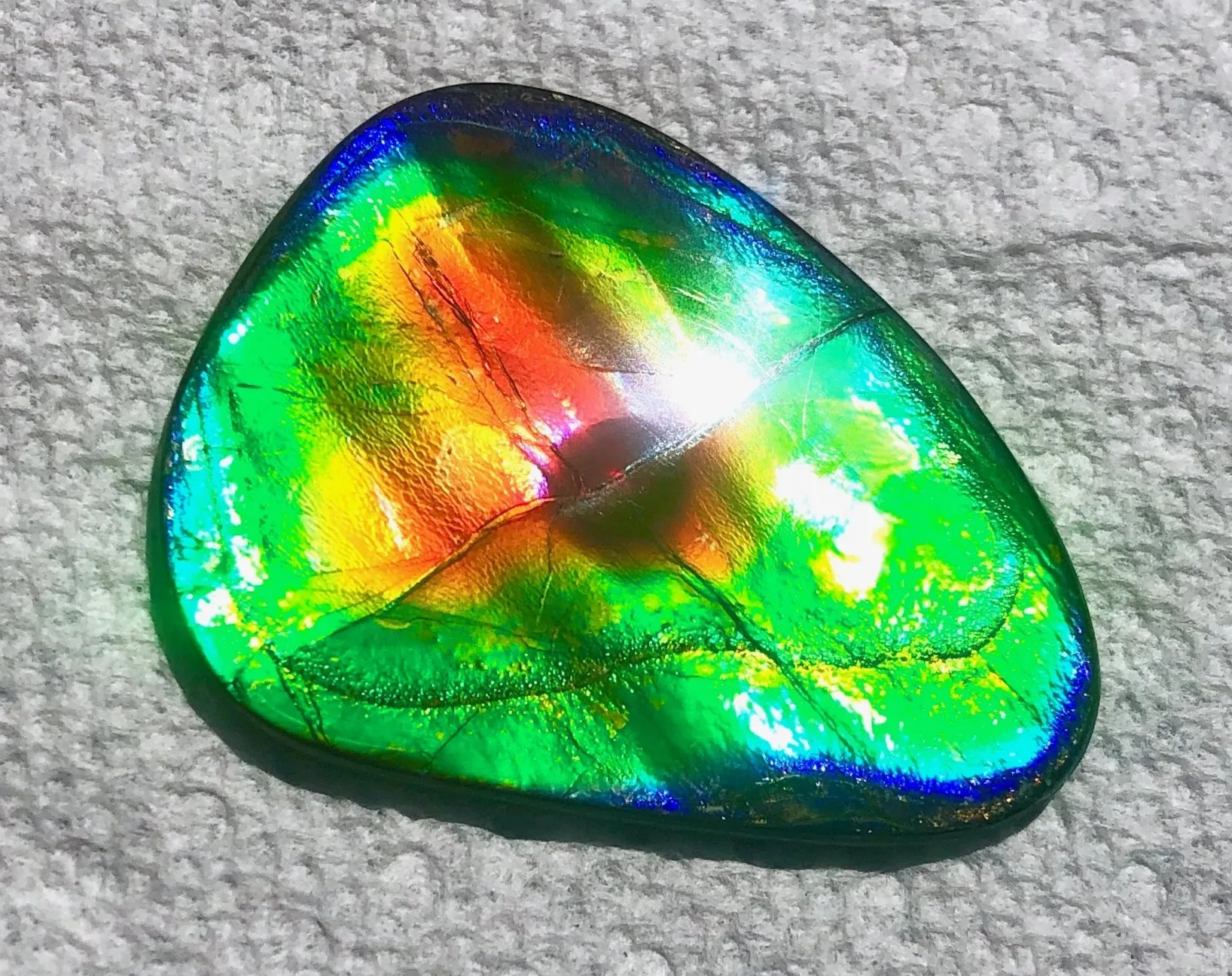 45x35 mm  Natural  Free Form . FFN 370  Ammolite  Free Shipping! ナチュラル　ルース　アンモライト 送料無料！