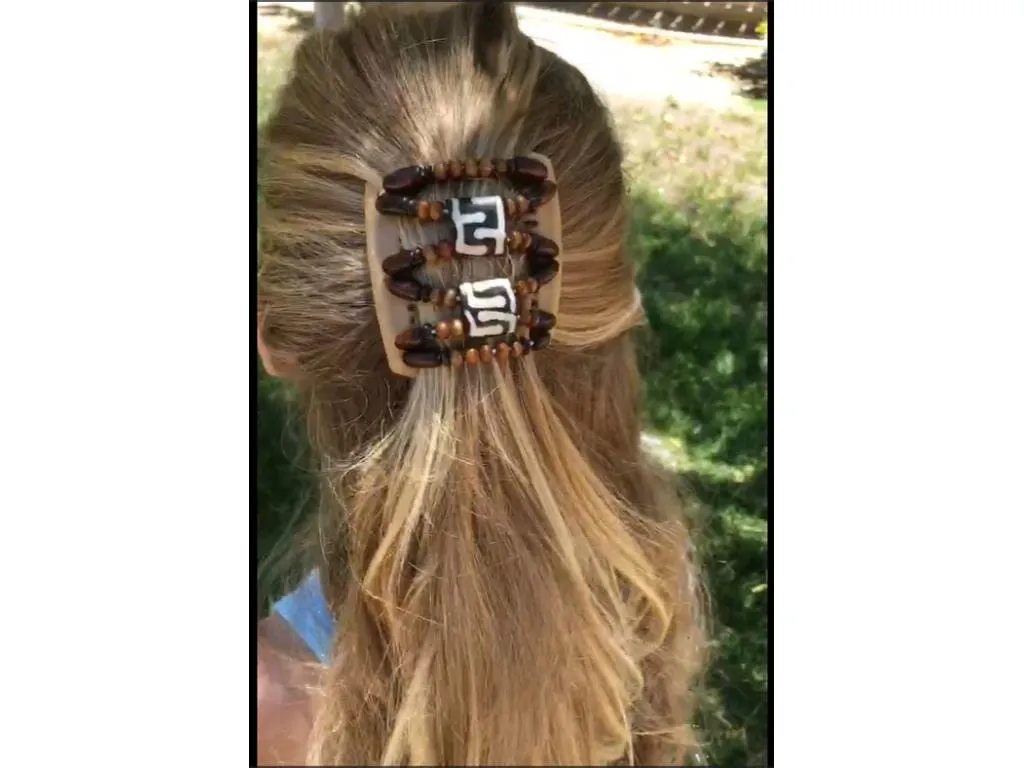 African Butterfly Chameleon Hair Comb - Ndalena Blonde 31