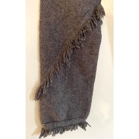 Anthropologie THML Sweater with Frayed Accents V Neck Size Small