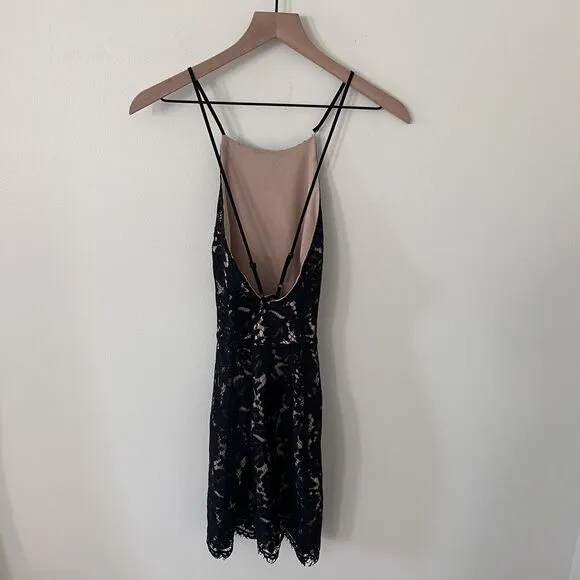 ASTR Womens XS Black Lace Overlay High Neck Open Back Strappy Dress *See Notes