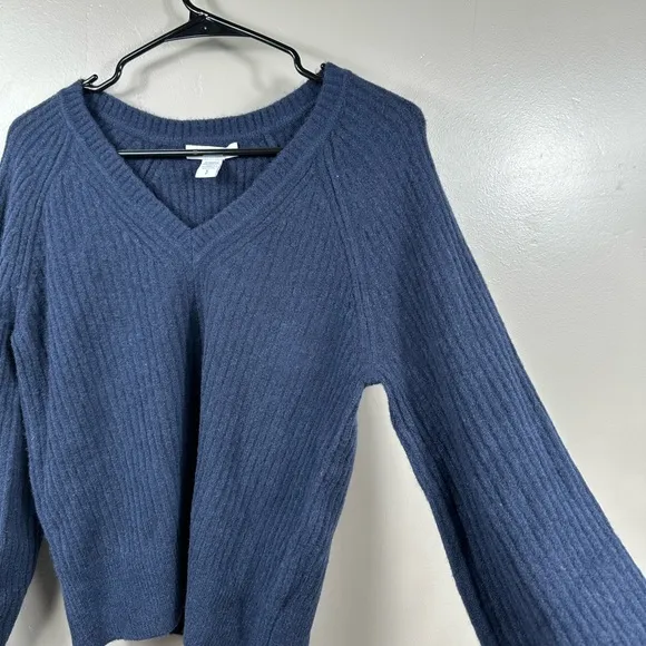 ATHLETA MERINO LAYOVER V-NECK SWEATER SIZE SMALL - NAVY BLUE