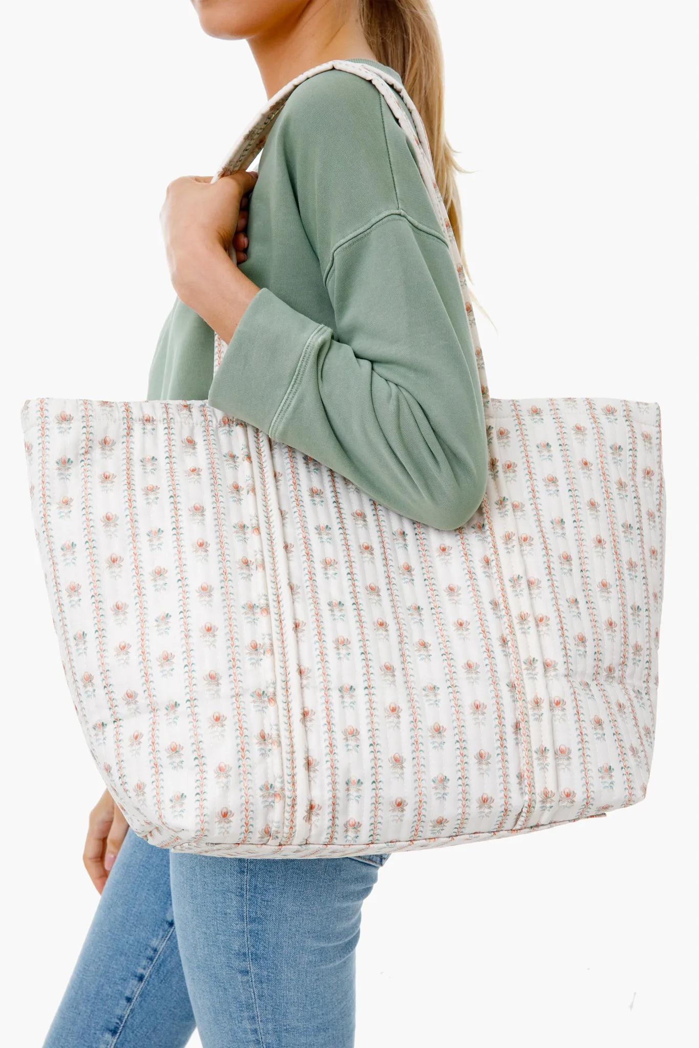 Avery Large Weekender