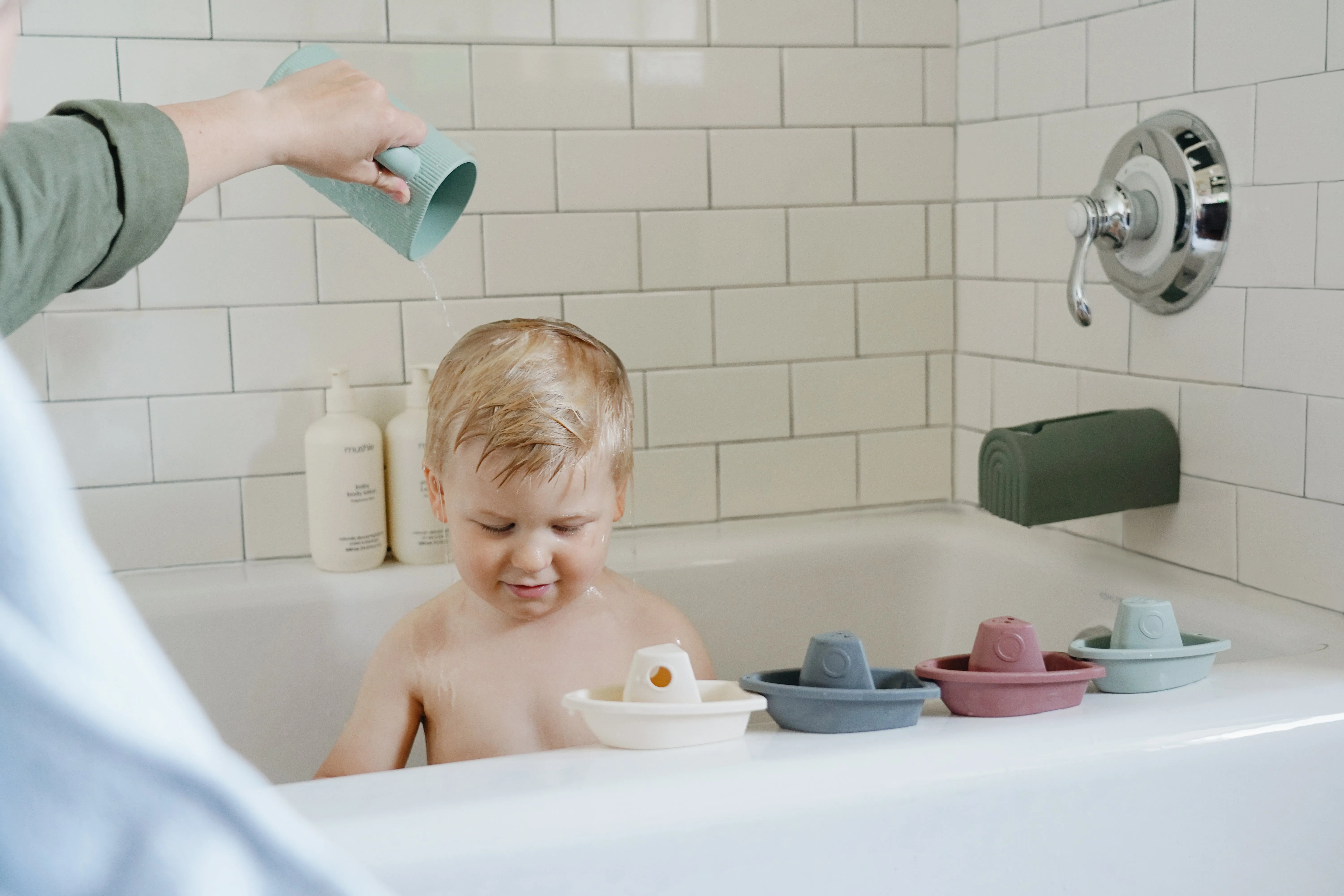 Bath Rinse Cup