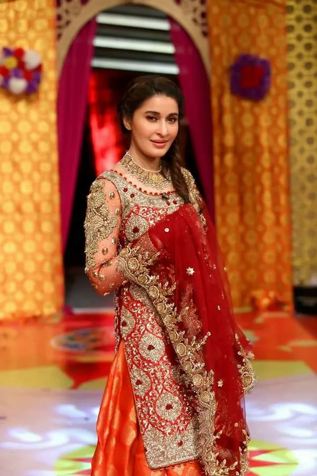 Beautifu mehndi Dress Red & Orange Model # W1006