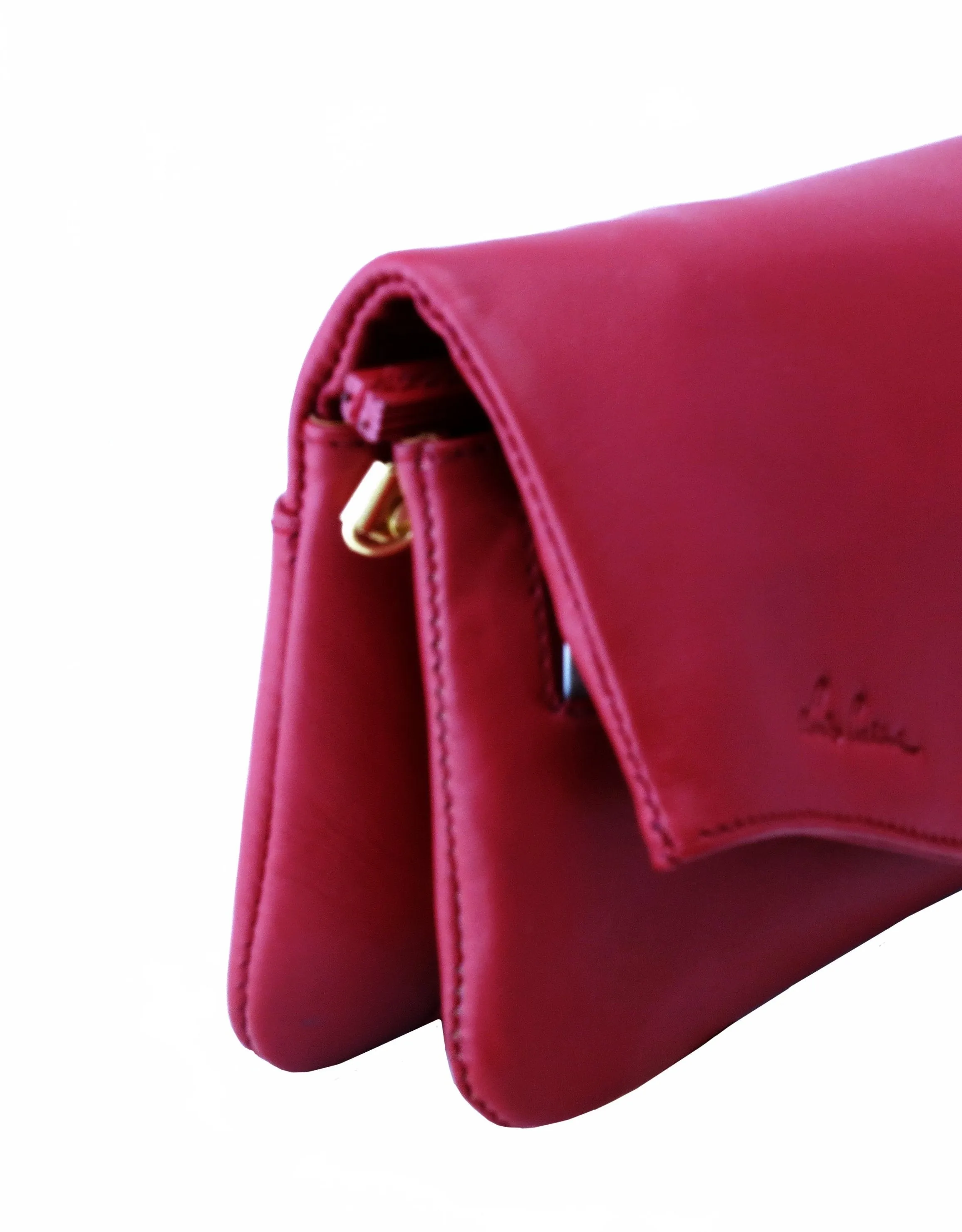 CATHY NEW - (Turn Lock) For the Minimalist who carries everything.