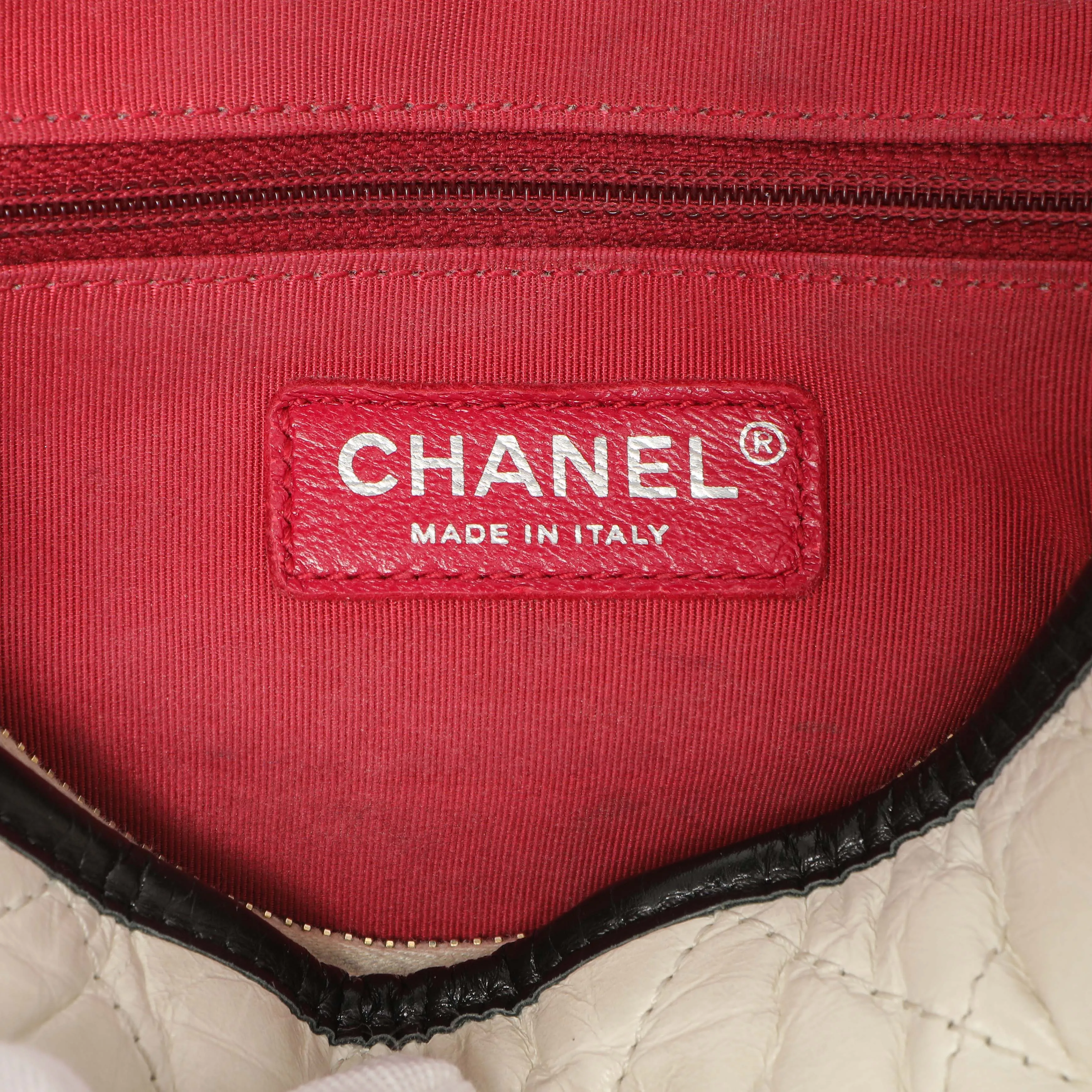 Chanel White Black Aged Calfskin Medium Gabrielle Hobo