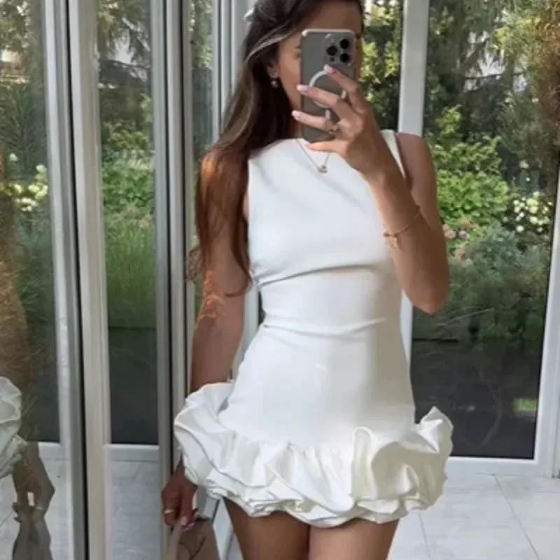 Chic Sleeveless White Bodycon Dress with Playful Ruffle Hem