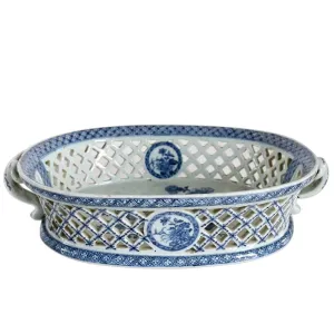 Chinese Export Qianlong Blue and White Porcelain Reticulated Basket