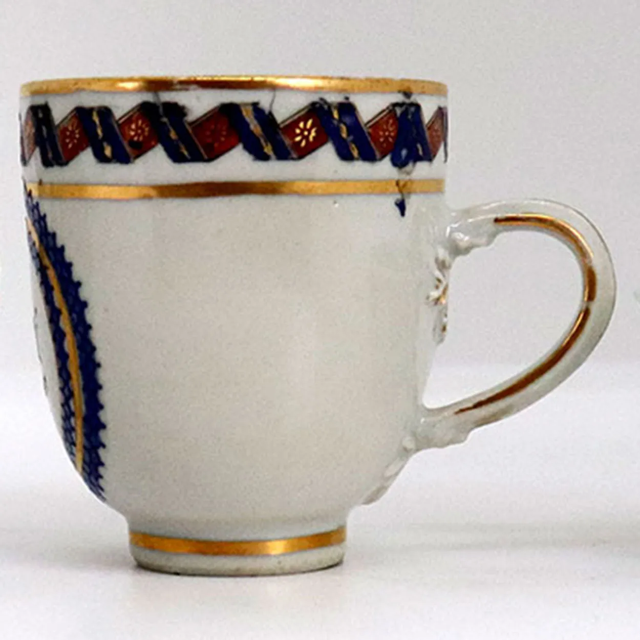Chinese Export Qianlong Porcelain Tea or Coffee Cup for the Persian Market