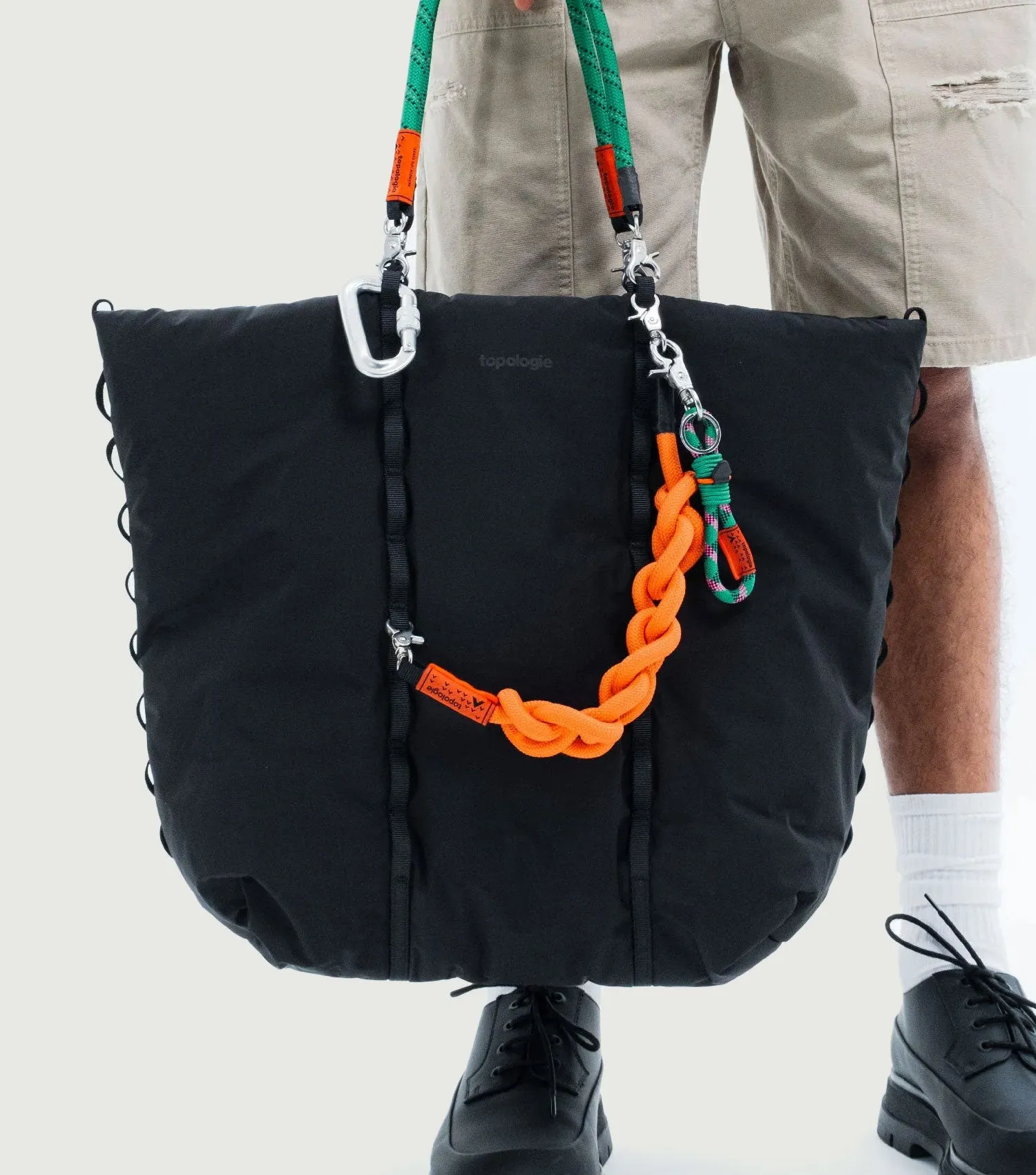 Cloud Tote Black Tech Sateen