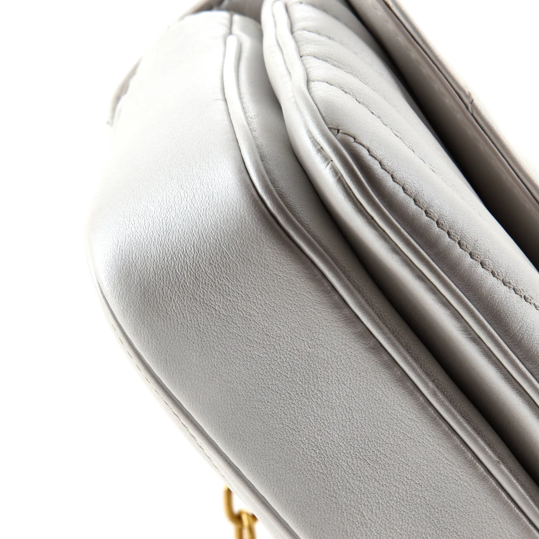 Designer New Wave Chain Bag NM Quilted Leather PM