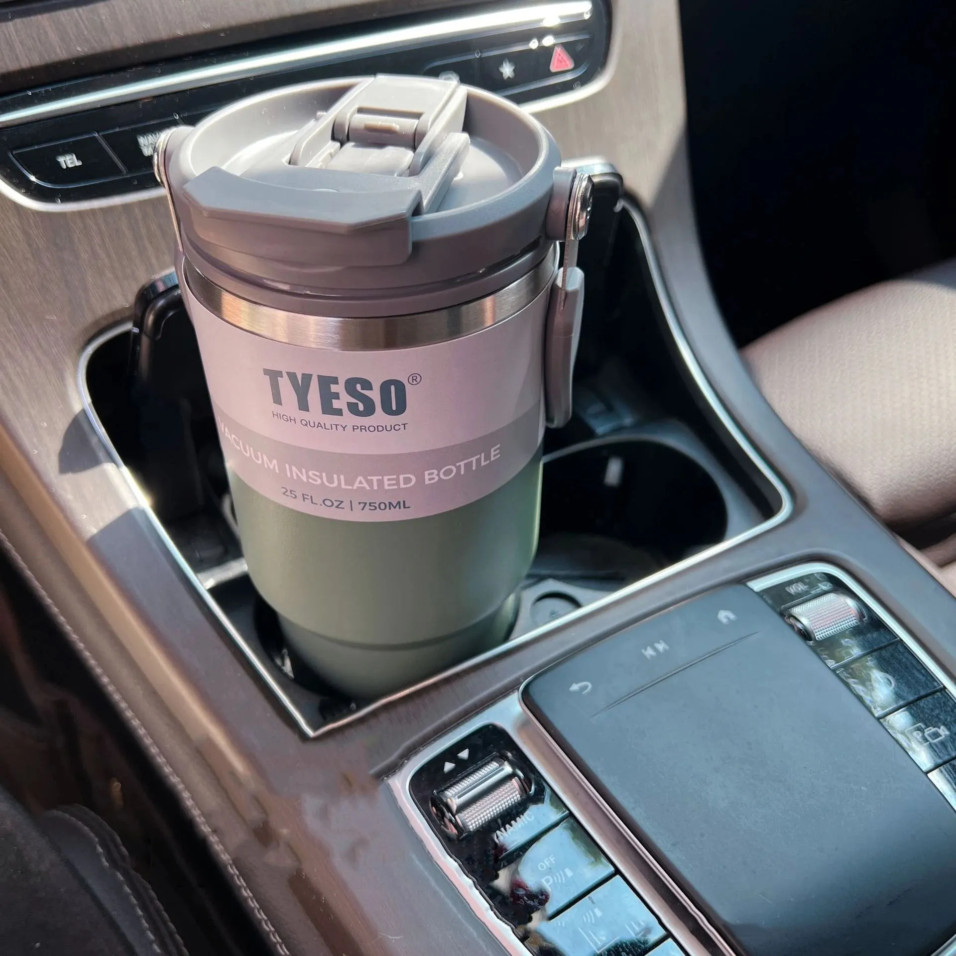 Double-Insulated Stainless Steel Travel Mug: Keep Drinks Hot or Cold On-the-Go