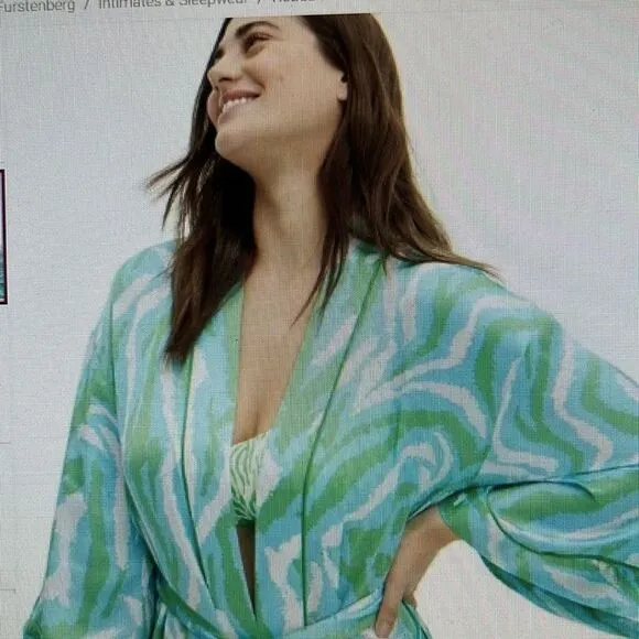 DVF Long Satin Disco 🪩 Zebra 🦓 Green Tie Robe 👘 Gorgeous!