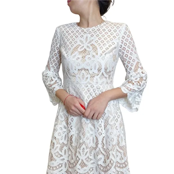Eliza J White Lace Overylay Embroidery BellSleeve Babydoll Aline Dress Size 0 P