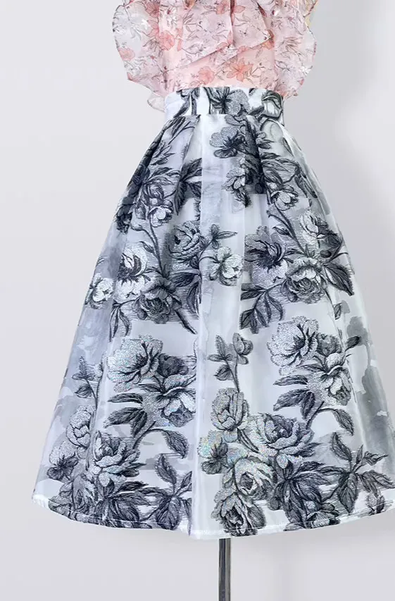 Embroidered Commuting Hepburn Puff Skirt