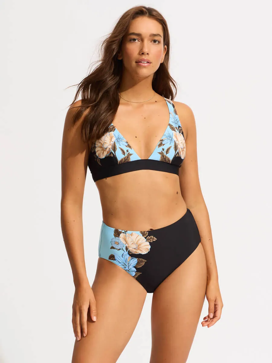 Garden Party Longline Triangle in Black
