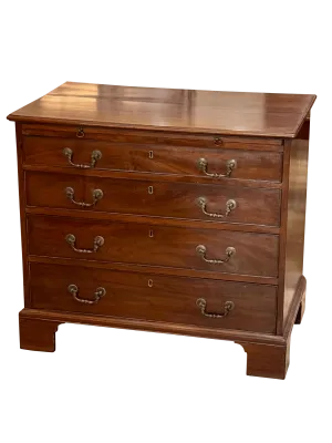 Georgian Mahogany Bachelor’s Chest