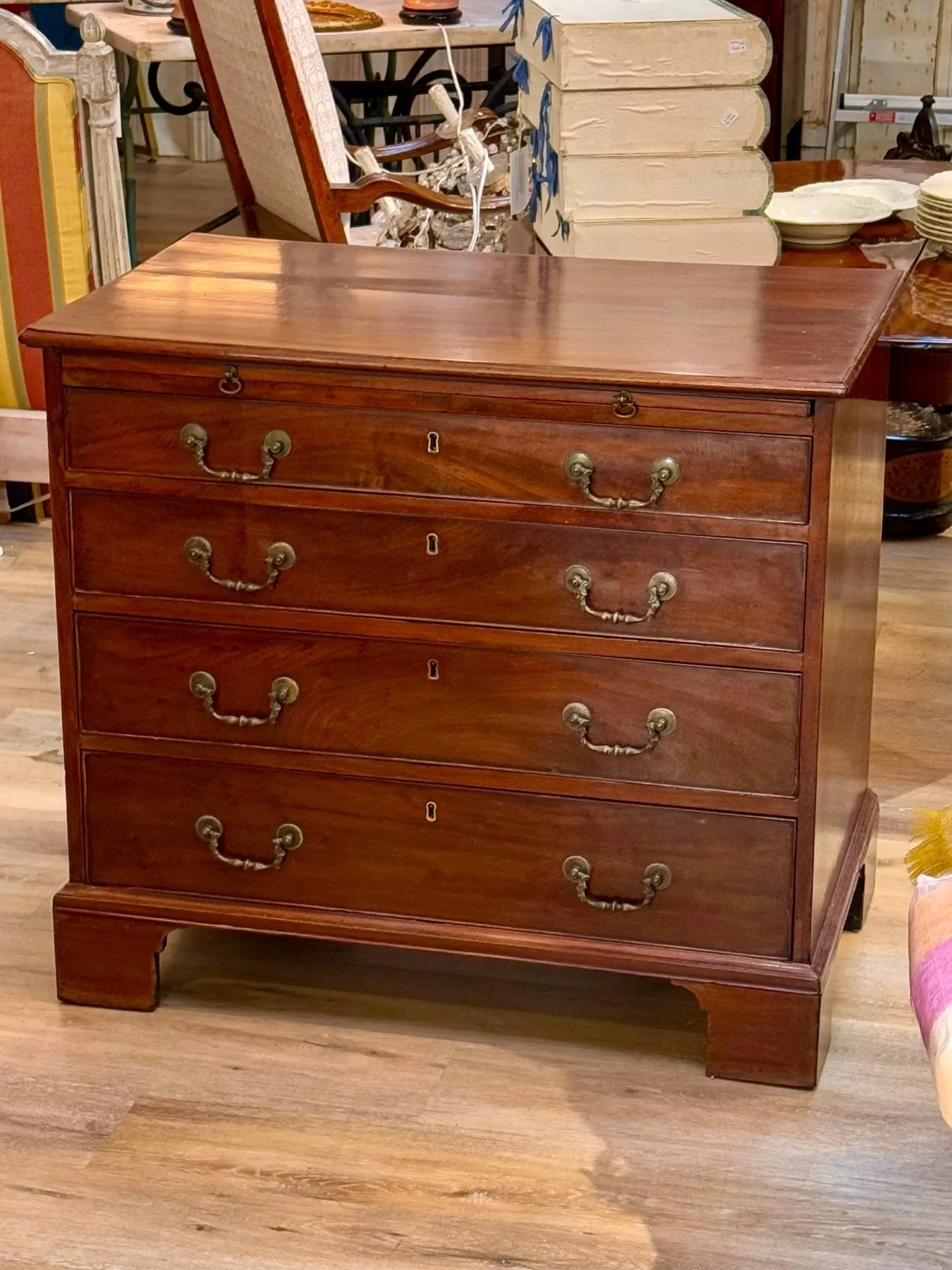 Georgian Mahogany Bachelor’s Chest