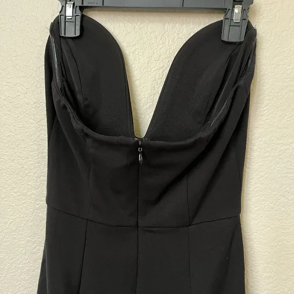H:OURS x REVOLVE | Date Night Deep-V Cynlee Mini Dress in Black Noir | Size S