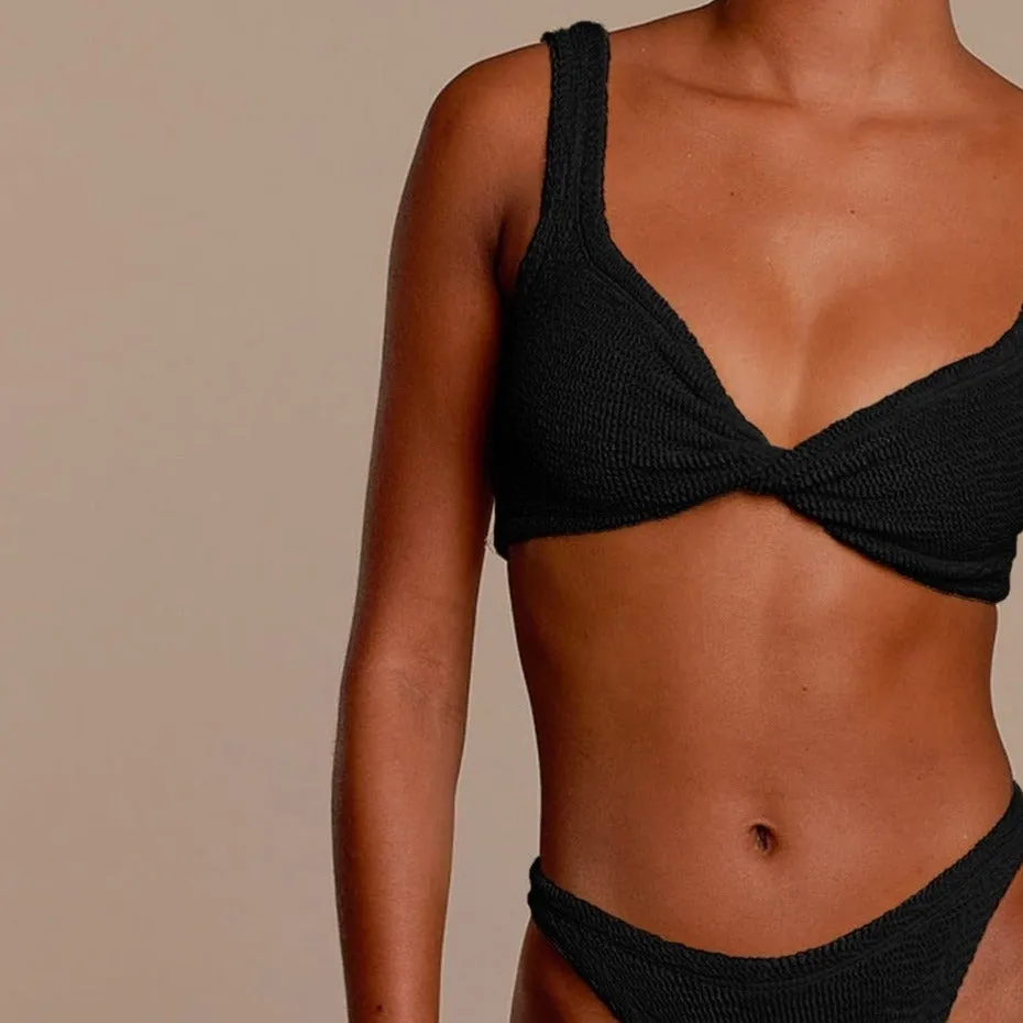 Hunza G: Juno Twist Front Bikini Set - Black