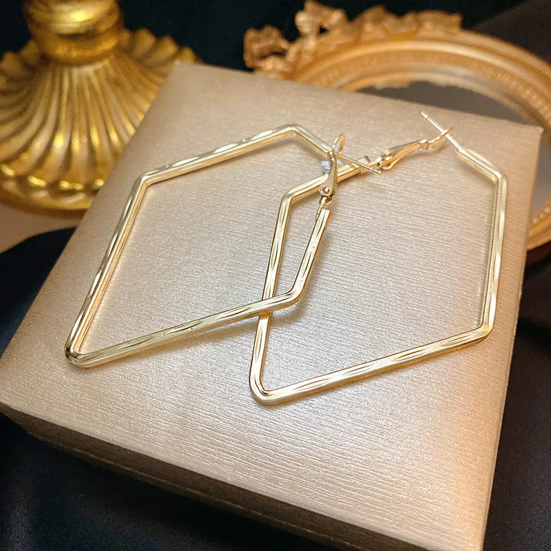 INSTOCK- 925 silver needle Hong Kong style retro metal earrings
