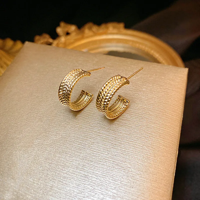 INSTOCK- 925 silver needle Hong Kong style retro metal earrings
