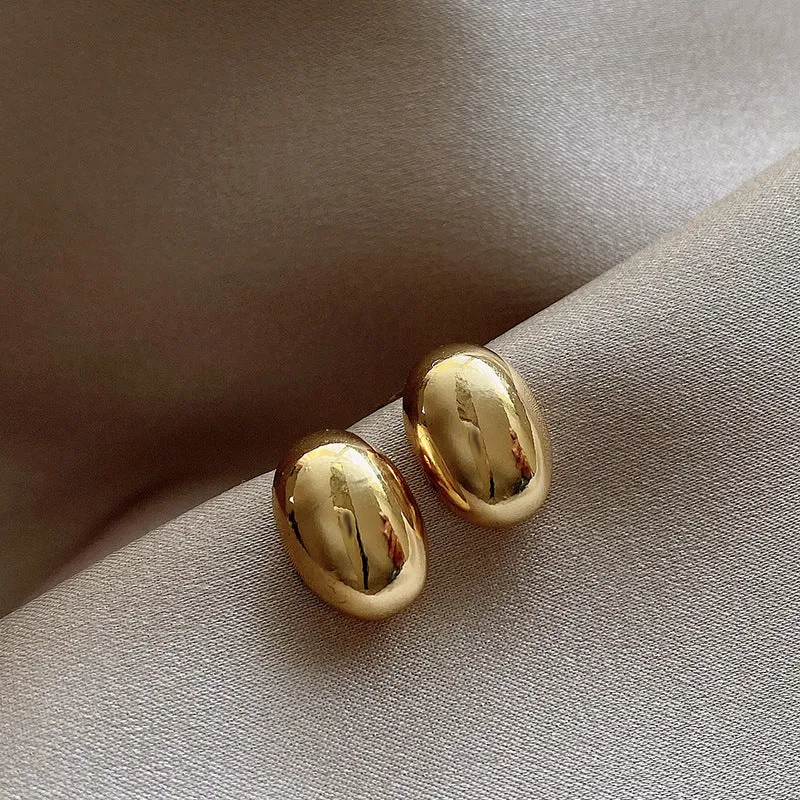 INSTOCK- 925 silver needle Hong Kong style retro metal earrings