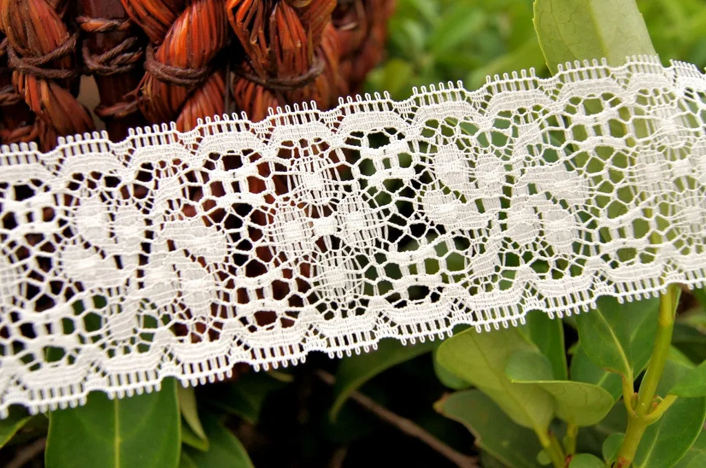 Intricate Floral Leaf Picot Vintage Lace Off White 1⅞" wide
