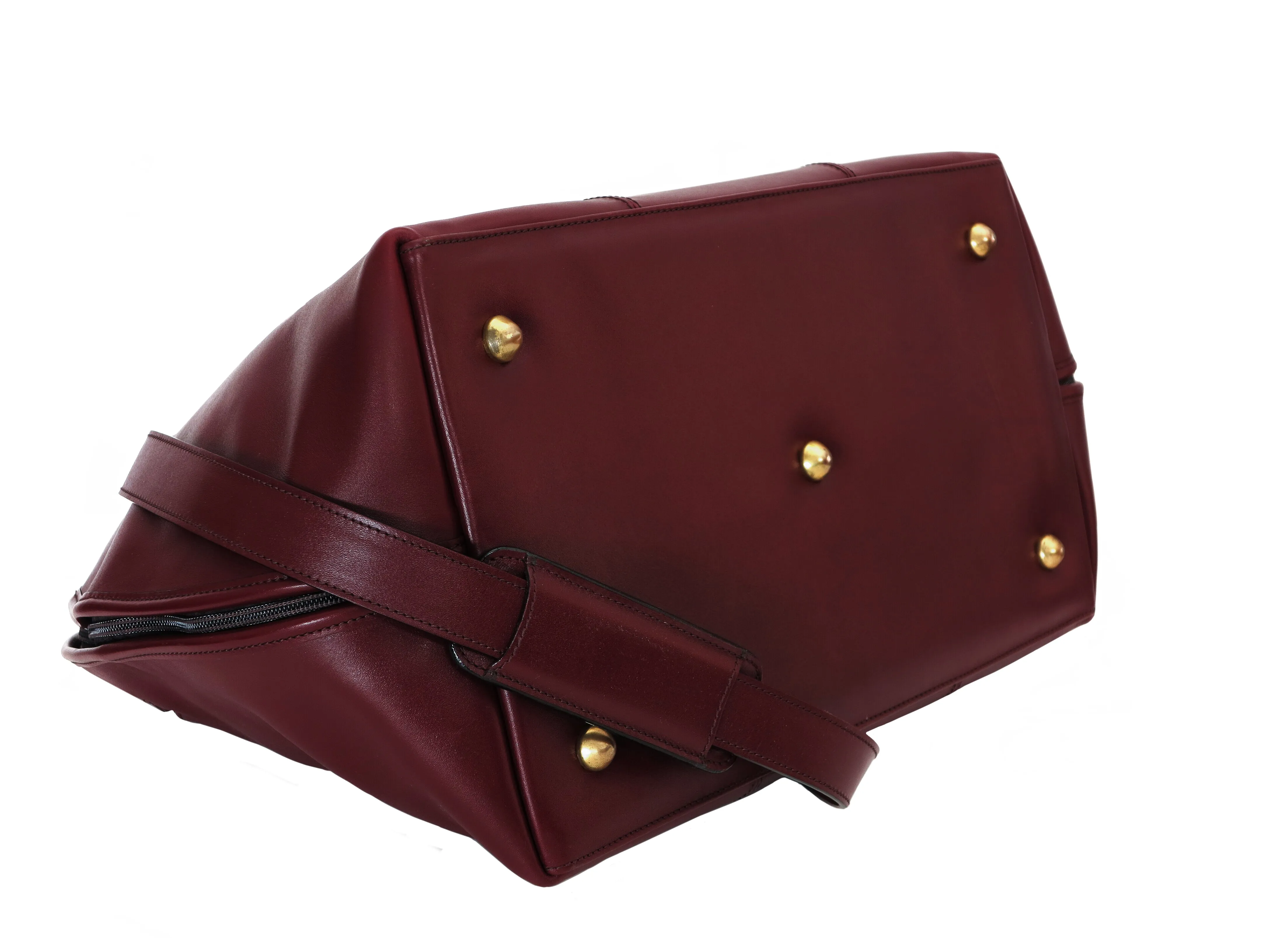IRVANA (Carry on your next flight)  A Classic look in luggage