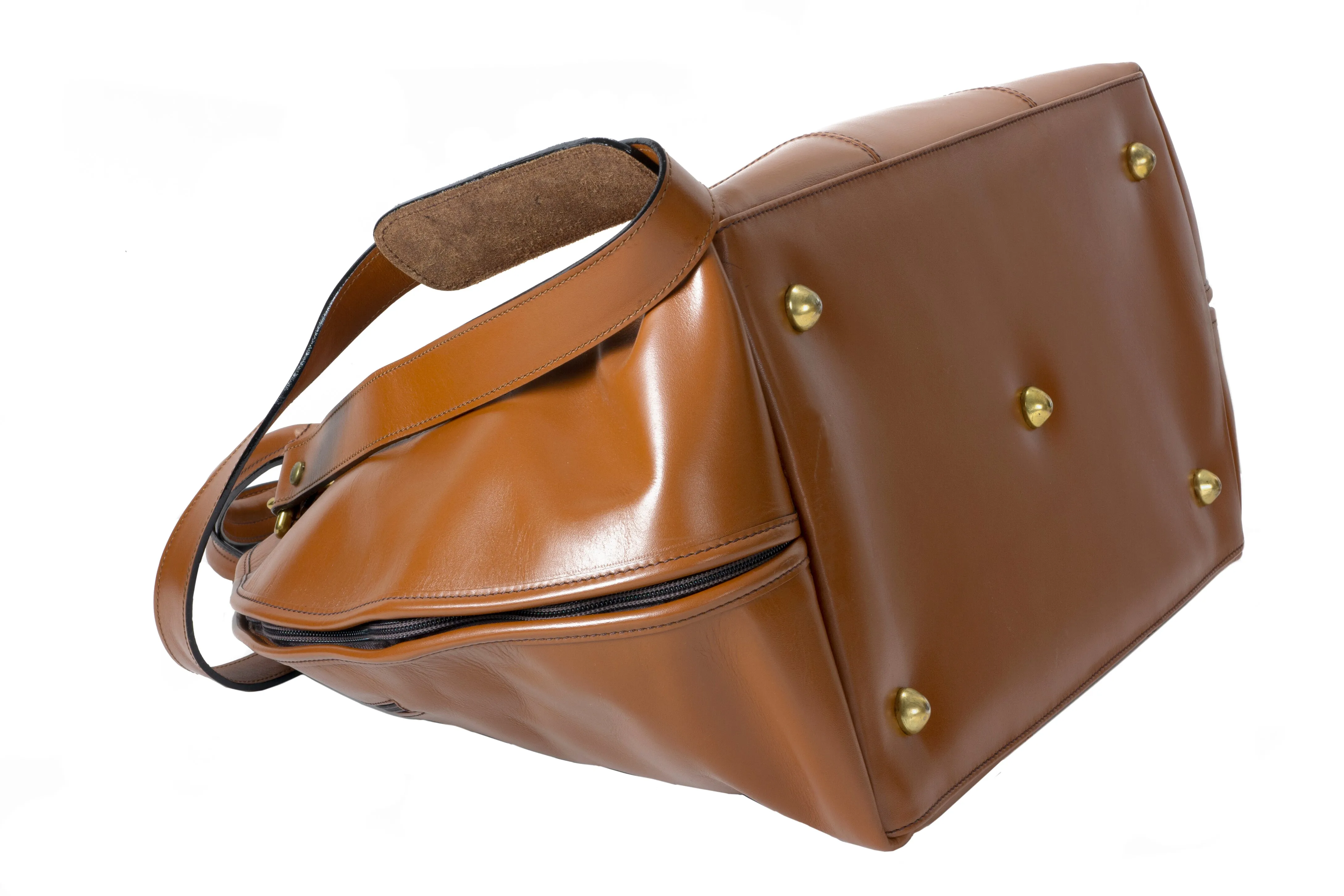 IRVANA (Carry on your next flight)  A Classic look in luggage
