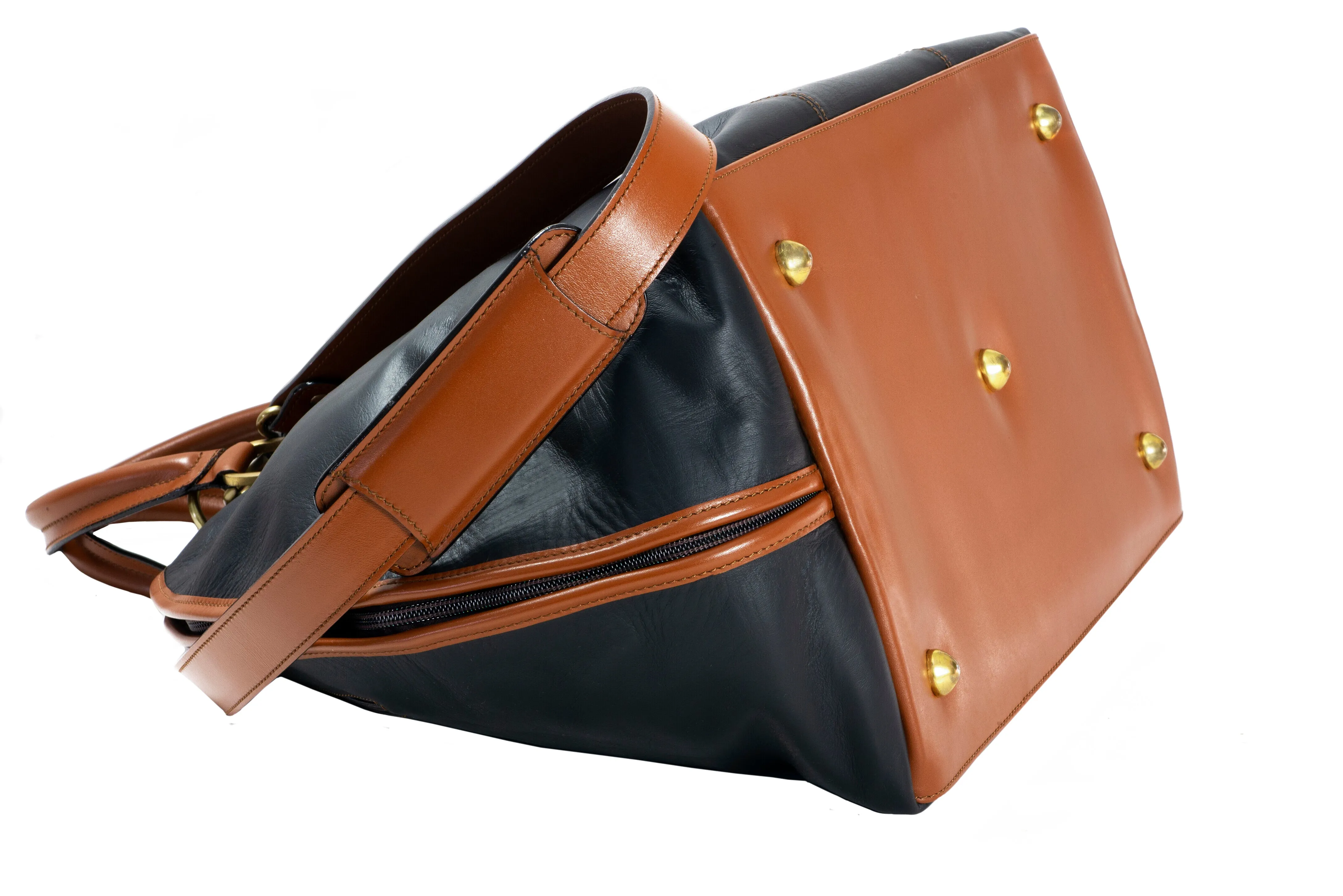 IRVANA (Carry on your next flight)  A Classic look in luggage