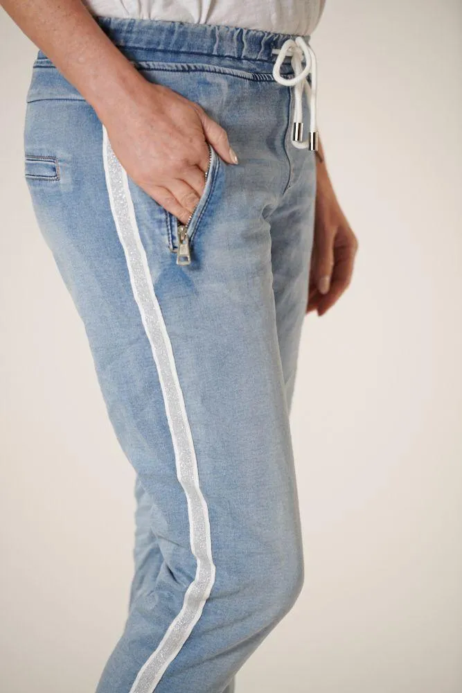 ITALIAN STAR Denim Jogger with Silver Trim - Light Wash