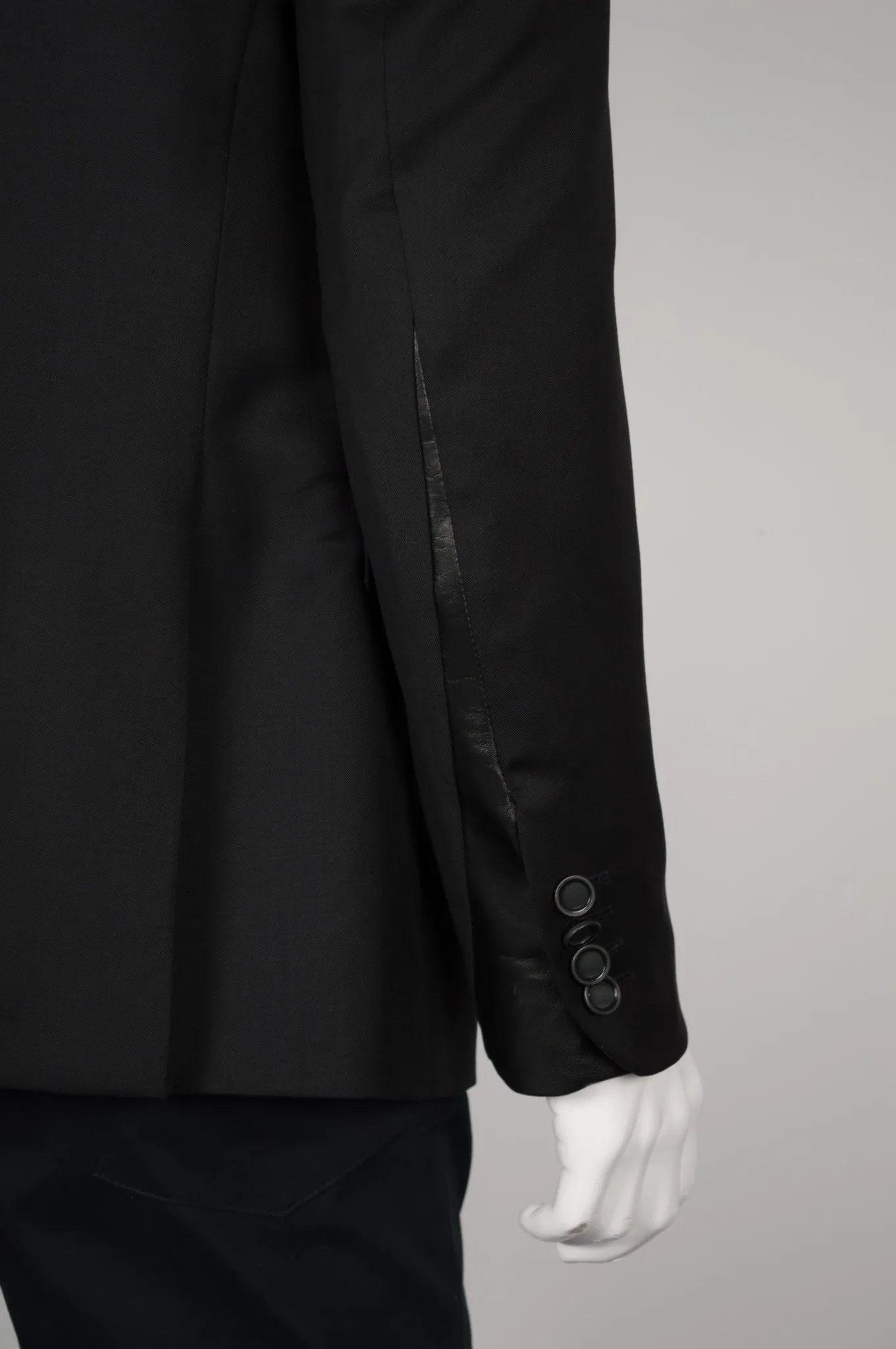 James Night Jacket - Black