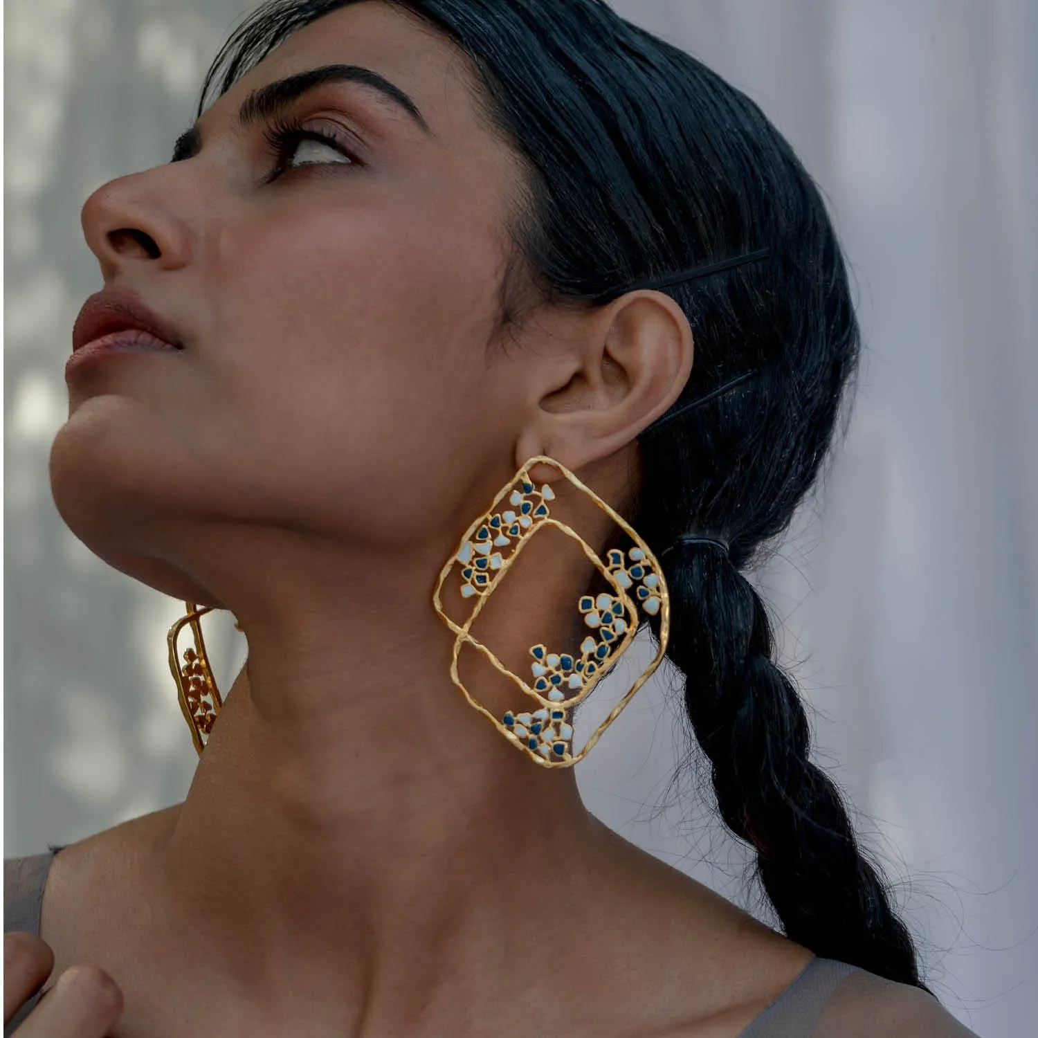 LAZA HOOP EARRINGS