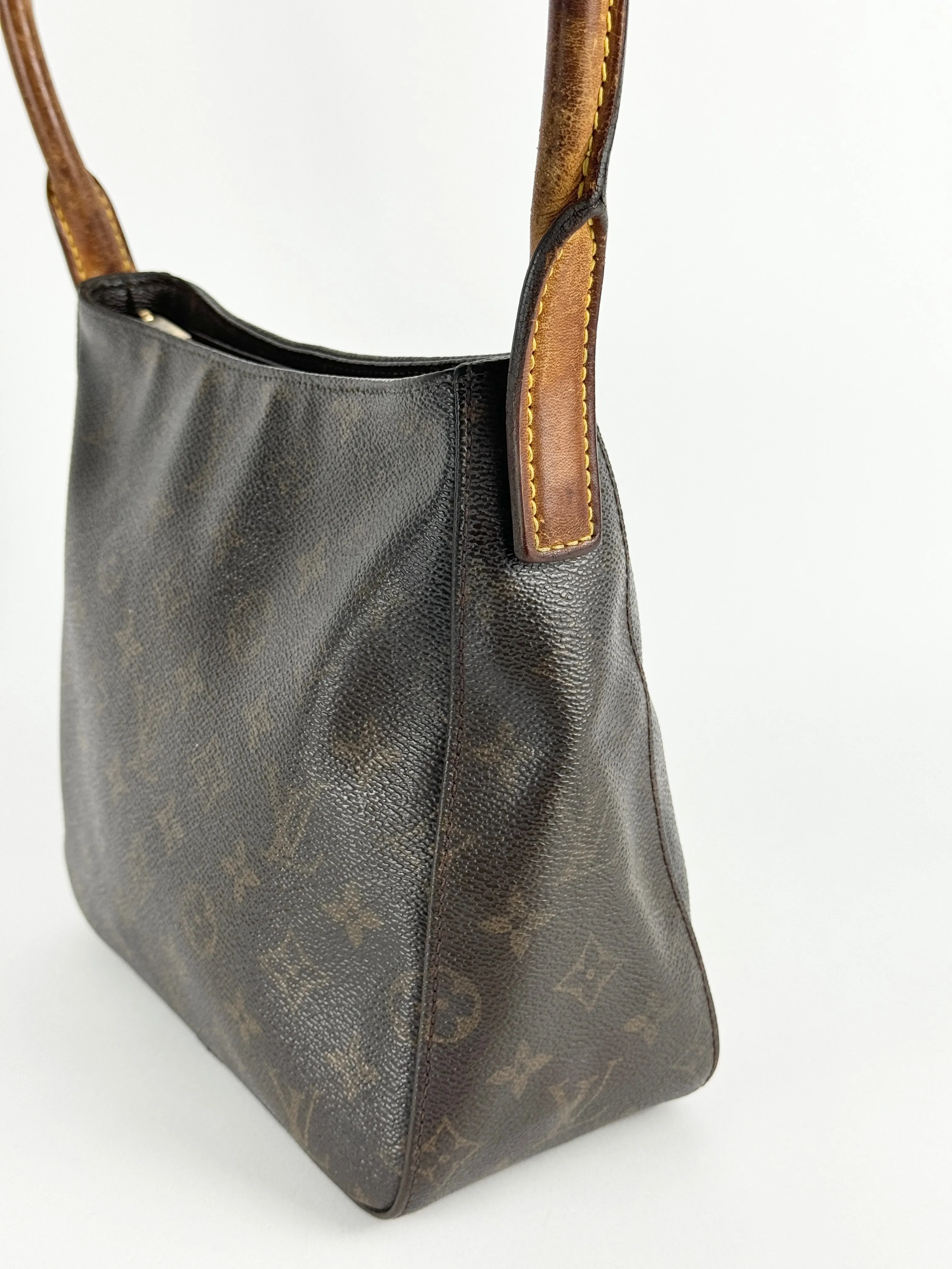 Louis Vuitton Looping MM Shoulder Bag