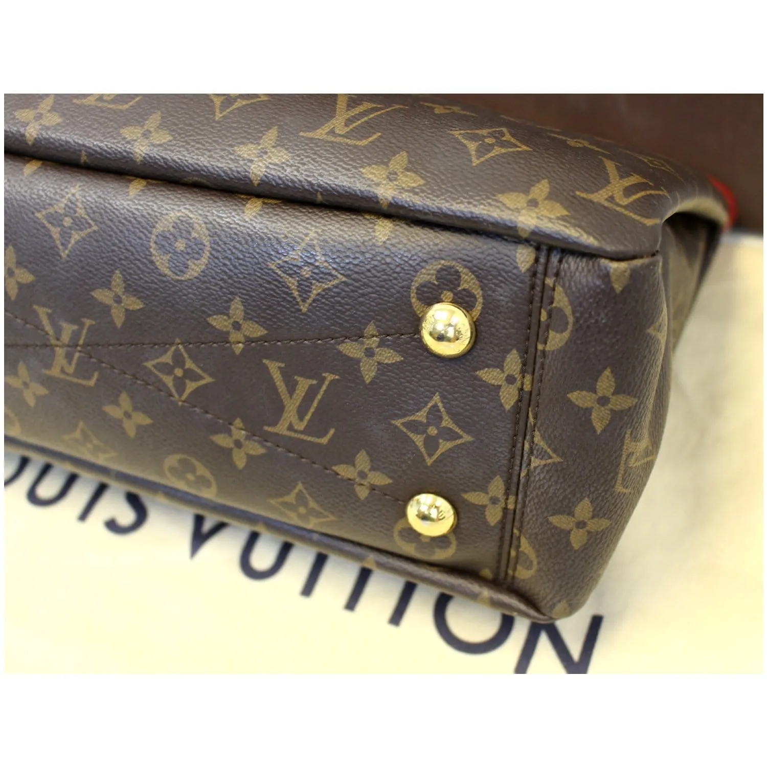 LOUIS VUITTON Pallas Chain Shopper Bag Monogram Canvas Cherry - 15% OFF