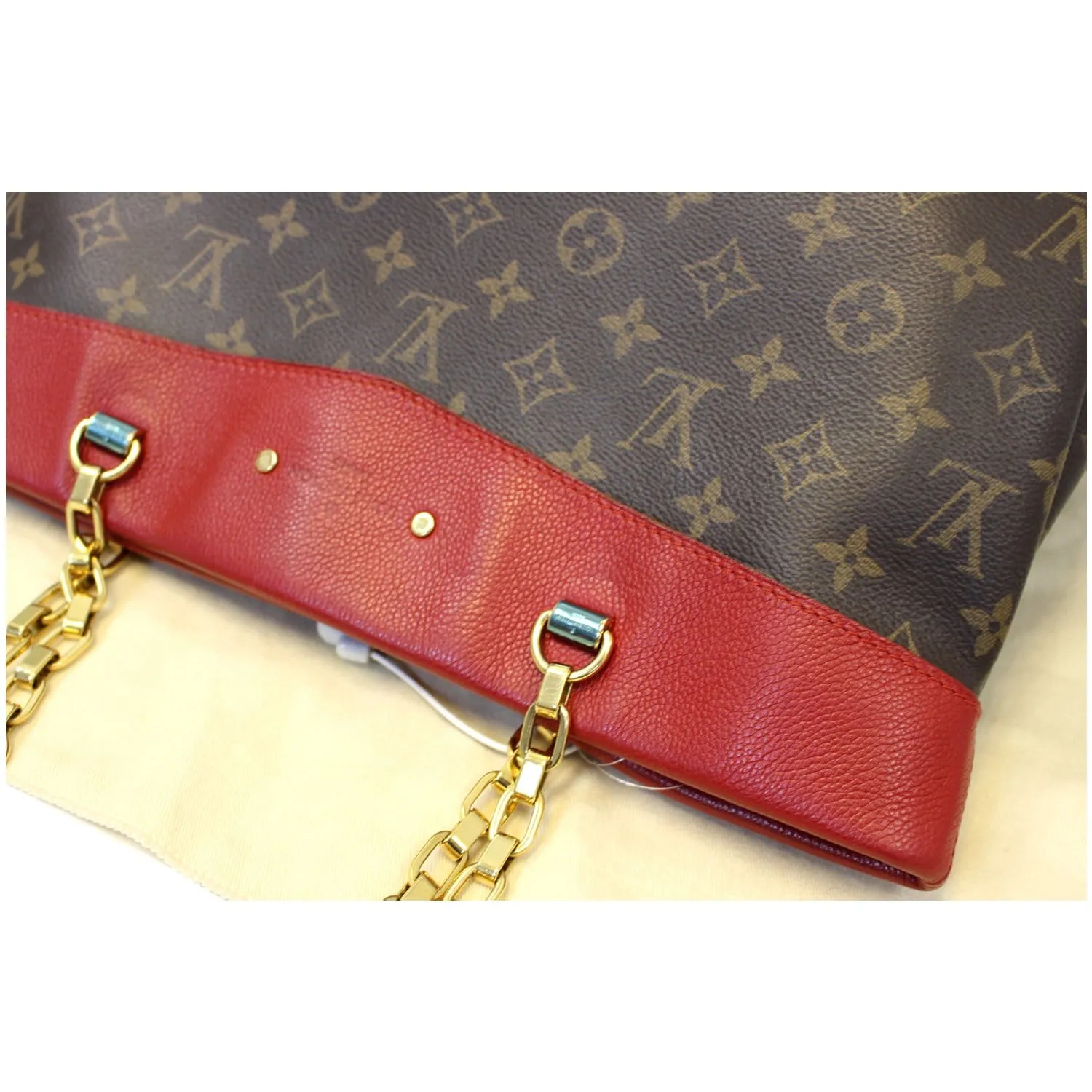 LOUIS VUITTON Pallas Chain Shopper Bag Monogram Canvas Cherry - 15% OFF