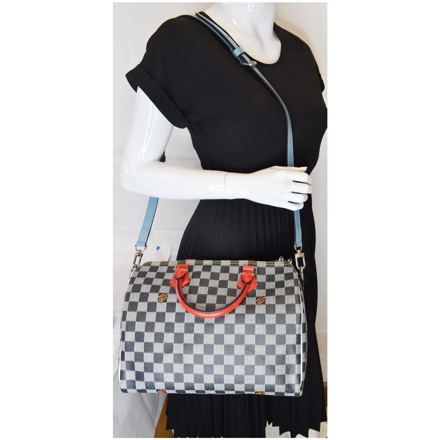 LOUIS VUITTON Speedy 30 Bandouliere Damier Shoulder Bag Black White