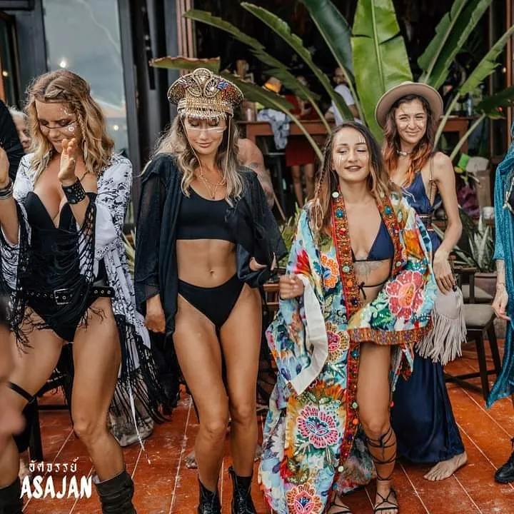 Lucy Liu Print Kimono