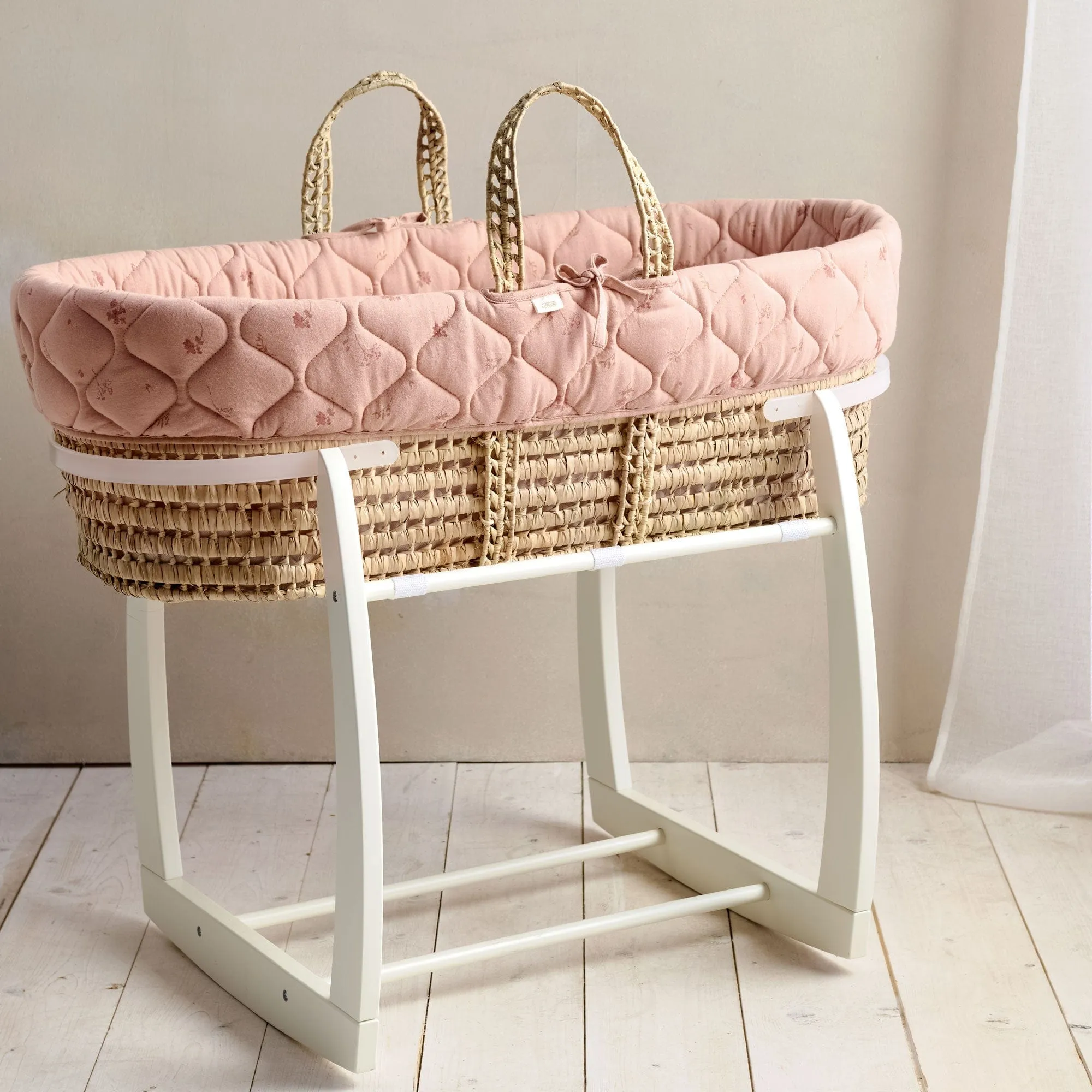 Mamas & Papas Welcome to the World Moses Basket in Wildflower