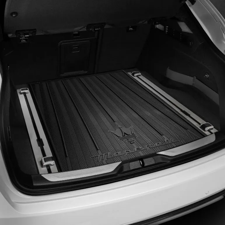 Maserati Levante Luggage Compartment Mat (Rail Version)