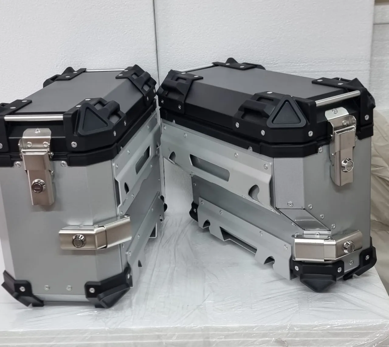 Motorcycle Cutted Black Pannier Box 38L x 2