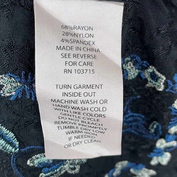 Nanette Lepore Bond Street Embroidered Dress Size 6 in Marshmallow &amp; Navy Blue