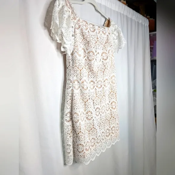NWOT Eliza J White Crocheted Lace Off Shoulder Mini Dress Scalloped Hem Size 10