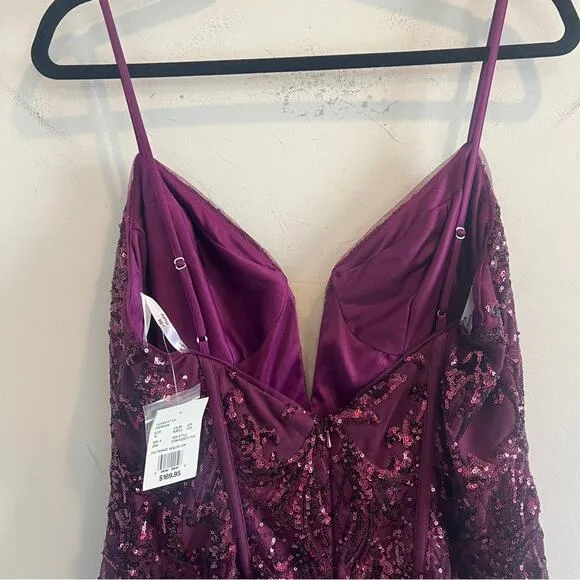 NWT DB Studio SZ 14 MSRP $169 Short Allover Sequin Illusion Plunge Dress