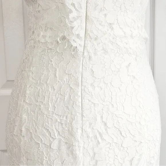 NWT Lulus White Lace Short Sleeve Sheath Devotion Dress S