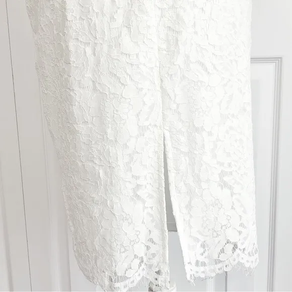NWT Lulus White Lace Short Sleeve Sheath Devotion Dress S