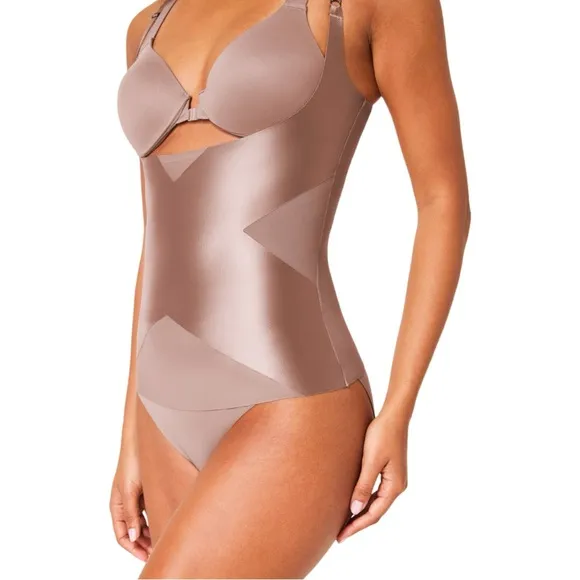 NWT Spanx Cafe Au Lait Satin-X Open Bust Cami