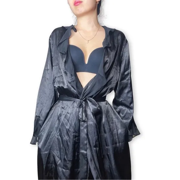 Oscar de la Renta Black Ruffle Satin Robe Fits S-M